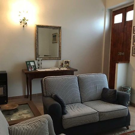 Вилла Sardegna Vicino Ad Olbia "La Casa Nel Vicolo" Беркидда Экстерьер фото