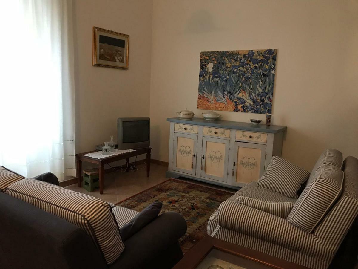 Вилла Sardegna Vicino Ad Olbia "La Casa Nel Vicolo" Беркидда Экстерьер фото
