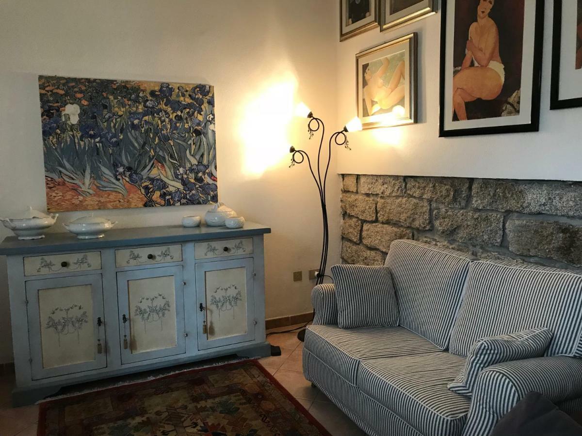 Вилла Sardegna Vicino Ad Olbia "La Casa Nel Vicolo" Беркидда Экстерьер фото